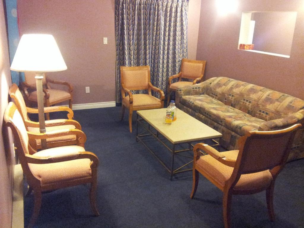 Cache Creek Inn Δωμάτιο φωτογραφία